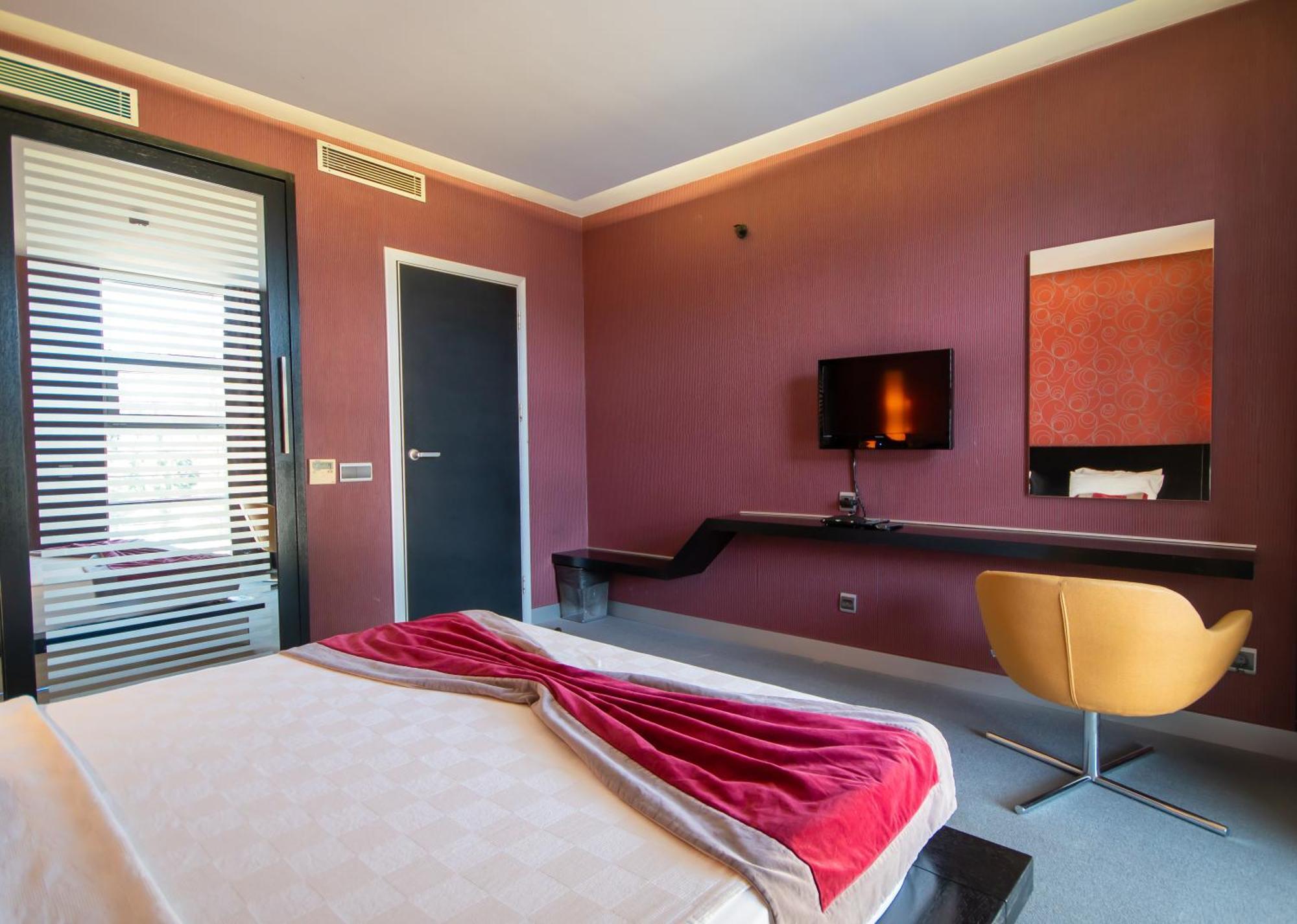 Vernazza Suites, Istanbul
